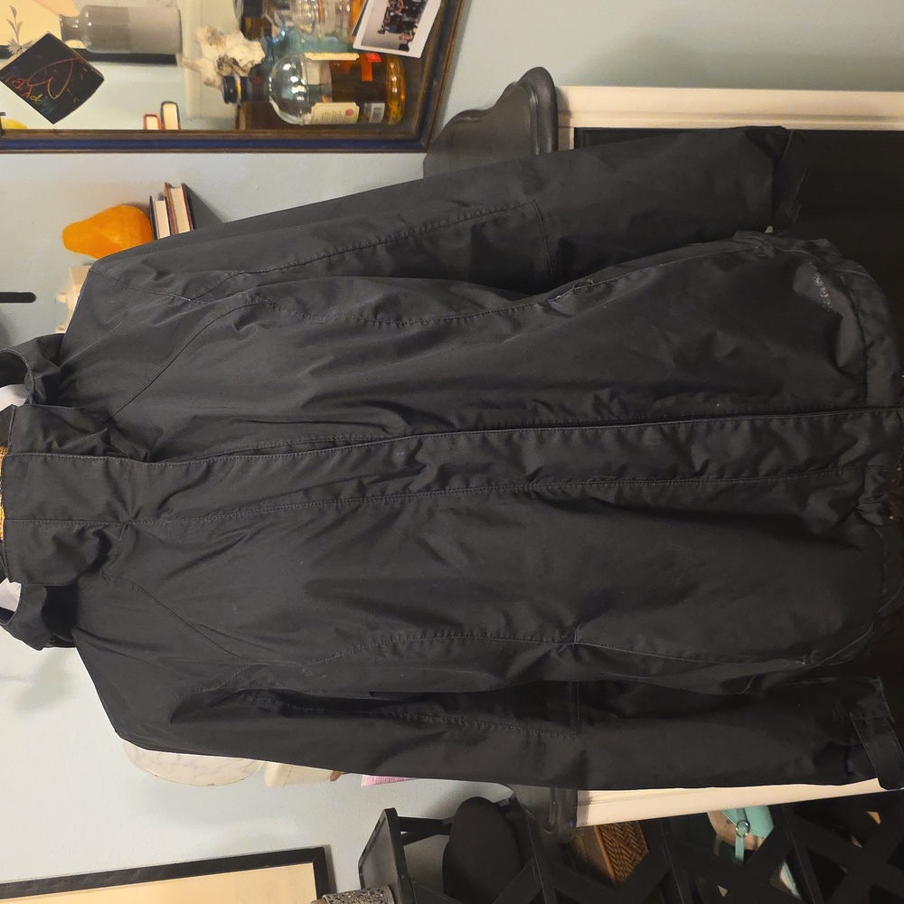 Eddie Bauer Black Hooded Winter Jacket Size Medium